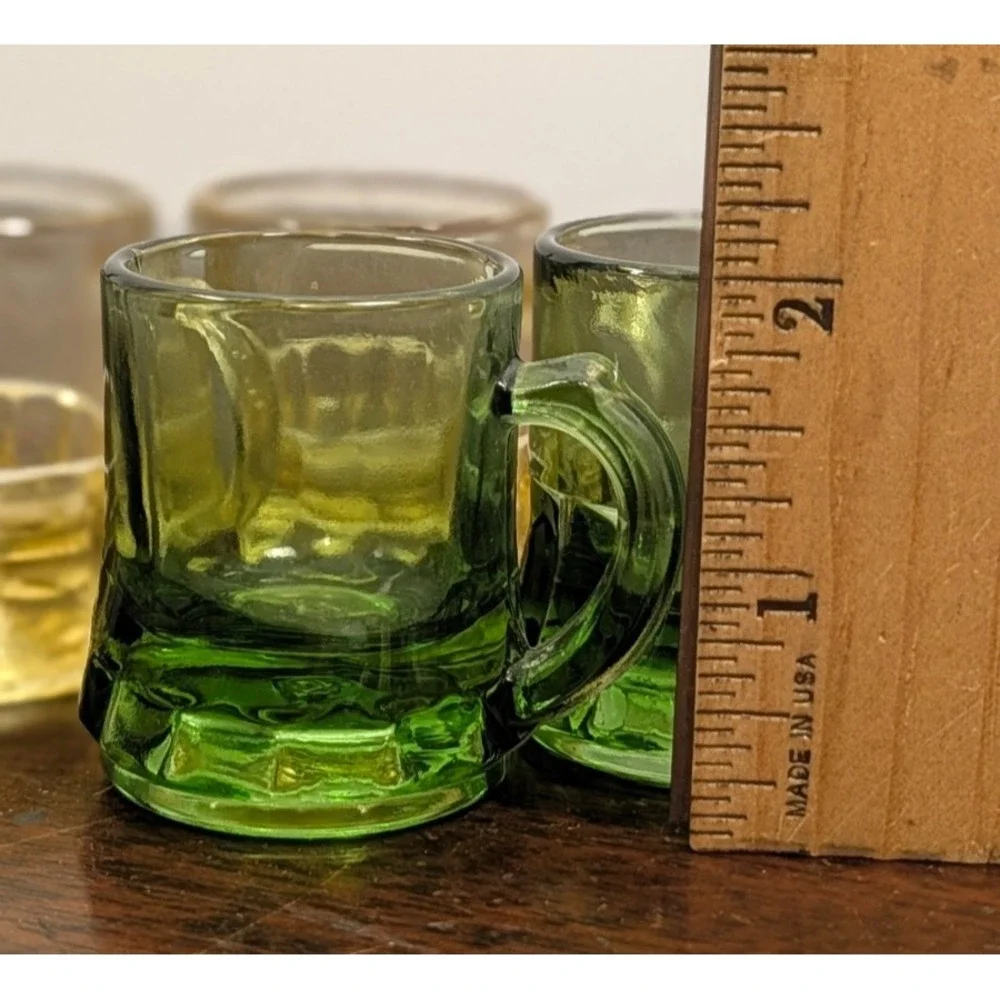 Vintage Federal Glass Mini Beer Mug Shot Glasses Set 4 Amber Green MCM Barware